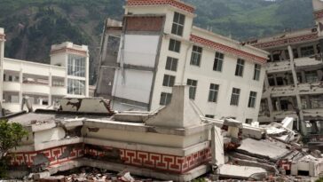 earthquake in a town